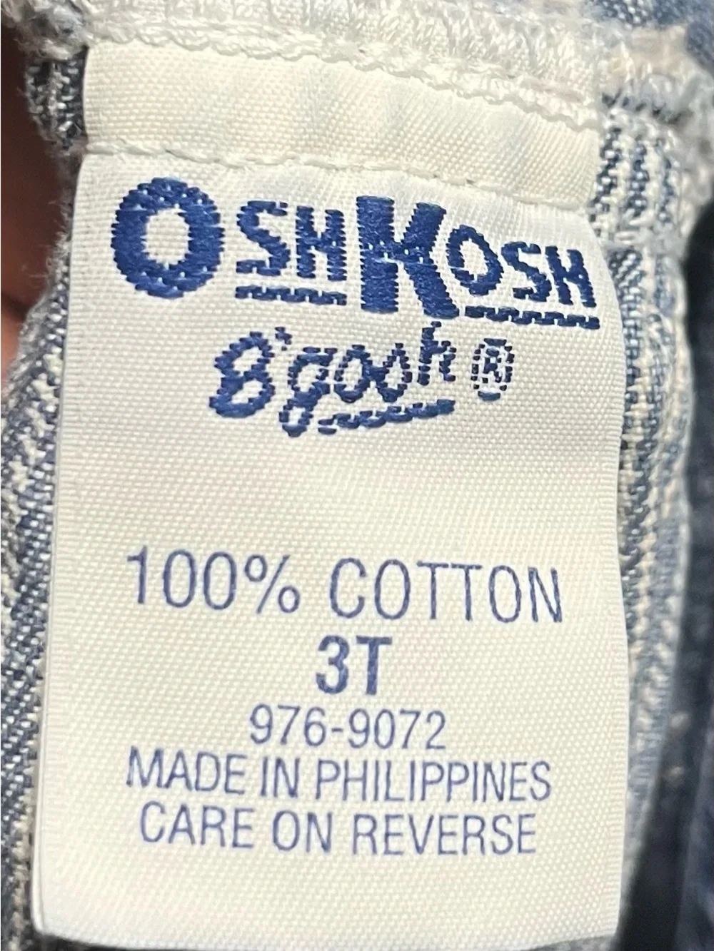 Vintage OshKosh B’Gosh 3T Apple Embroidered Denim Jumper Dress Chambray 90s